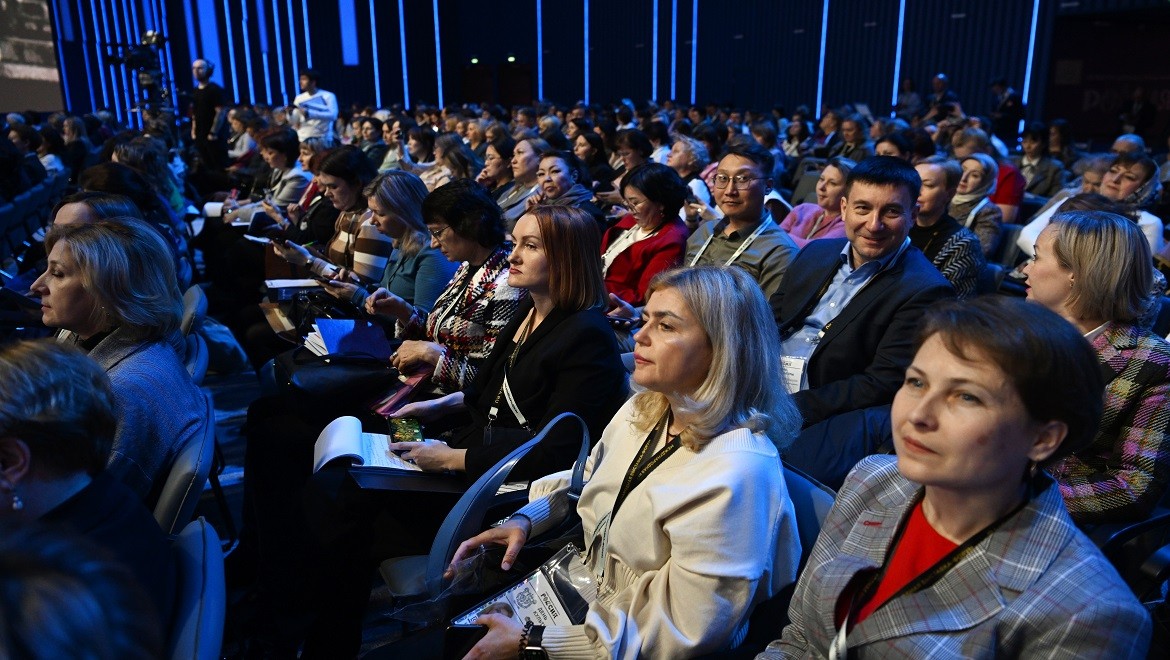 The role of media and bloggers in shaping family values will be discussed at the RUSSIA EXPO