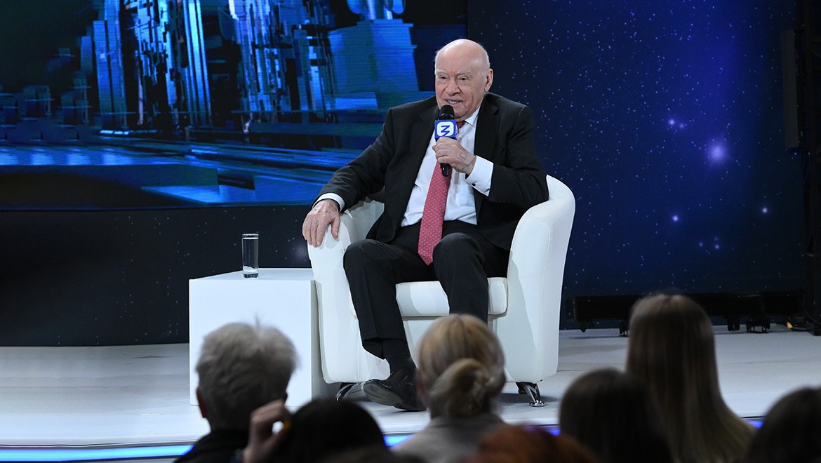 Leo Bokeria at the RUSSIA EXPO: "Society develops thanks to healthy people"