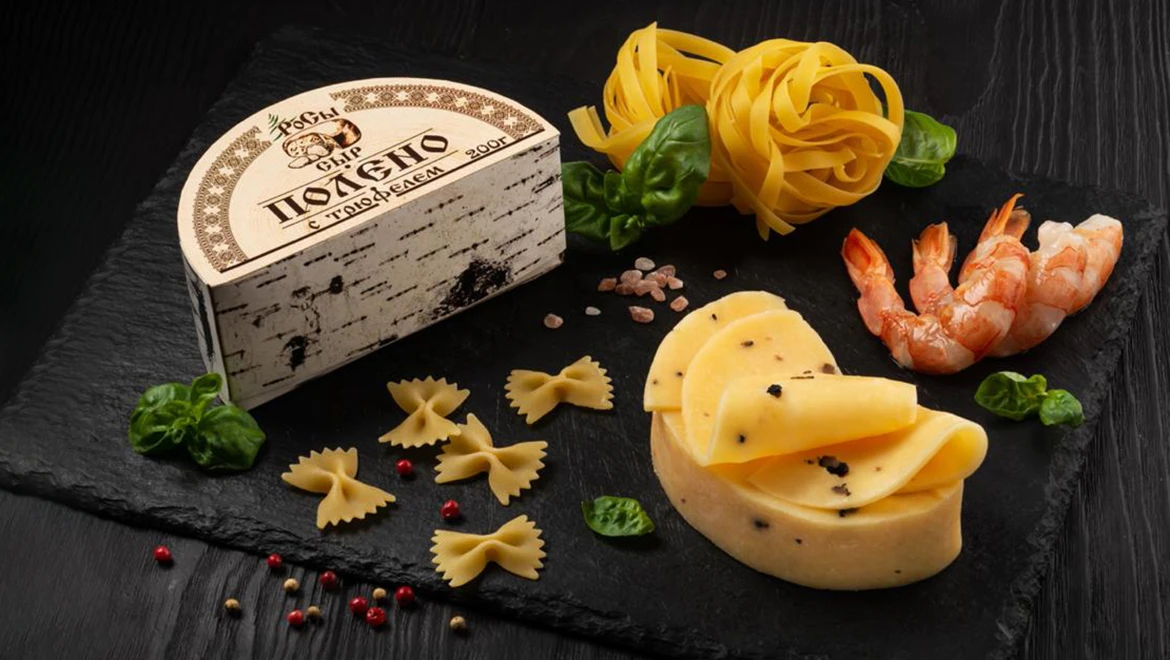 Smoked meat according to ancient recipes and cheese with noble mold — new products at the Fair