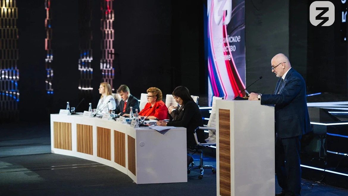Prospects of education: Senators Lyubov Glebova and Andrei Klishas spoke at the IV Congress of the Russian Society "Knowledge"