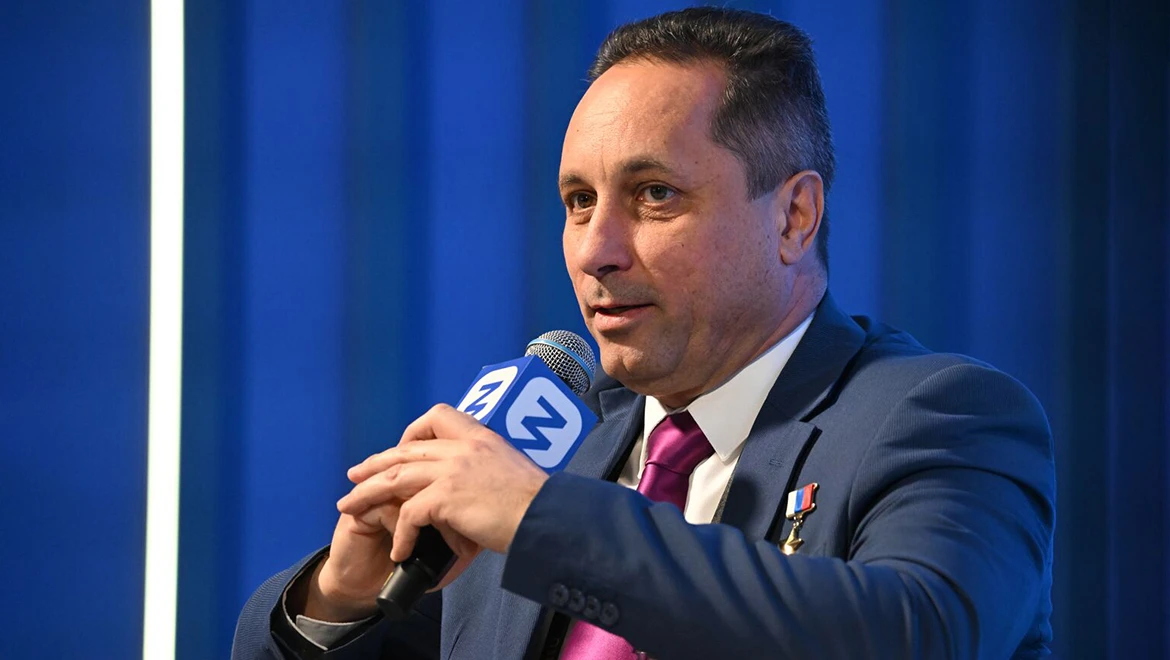 "There is nothing more beautiful on Earth than the Motherland": Cosmonaut Anton Shkaplerov at the RUSSIA EXPO