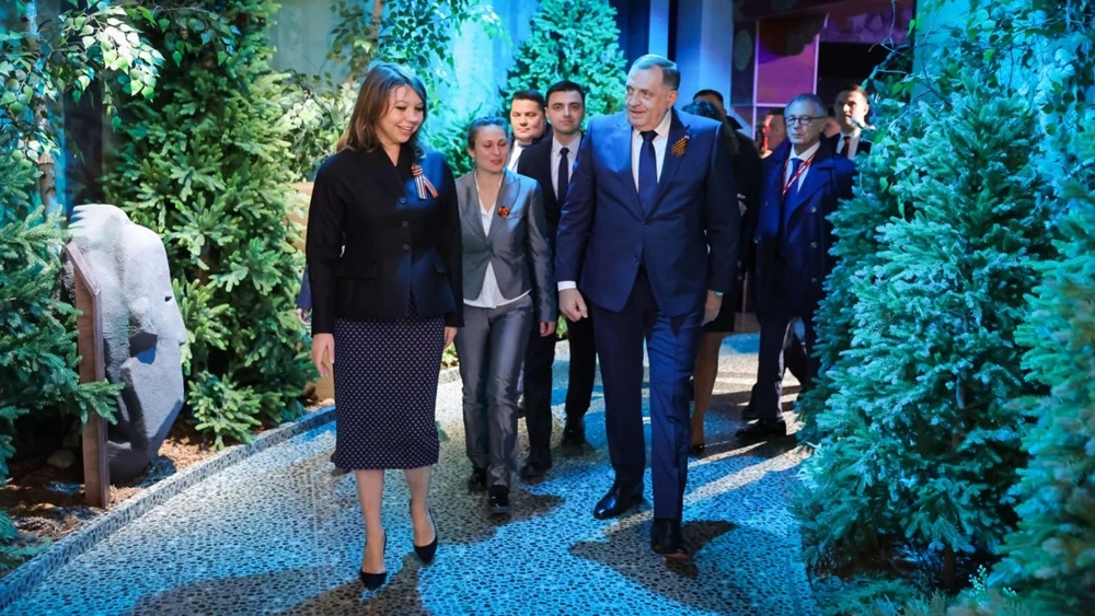 President of Republika Srpska Milorad Dodik praised the expositions at the National Centre RUSSIA