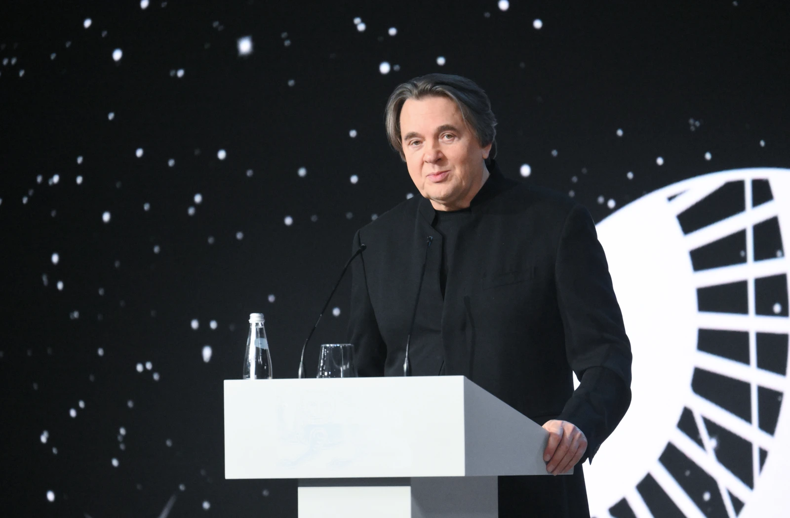 New content creation technologies discussed at the International Symposium "Inventing the Future"