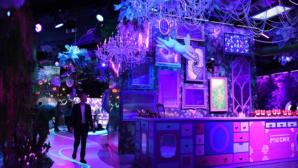 Ice sculptures and fairy flowers: what to admire at the RUSSIA EXPO