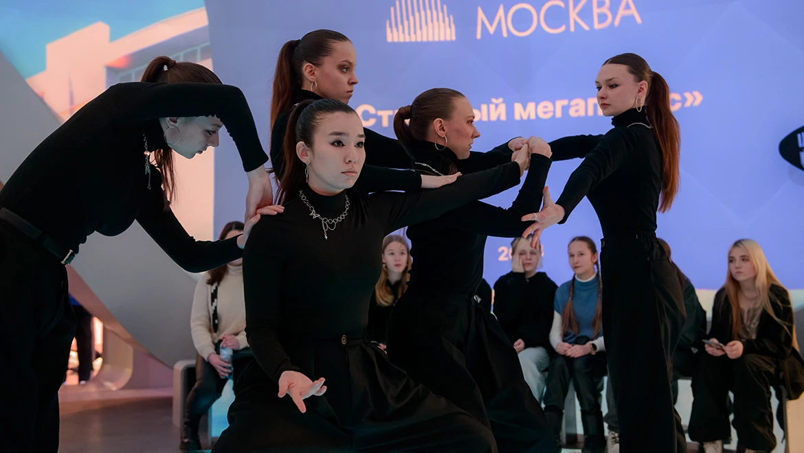 The mystery of the Buryat Lama and a cosmic performance. Events for the whole family at the RUSSIA EXPO on April 18