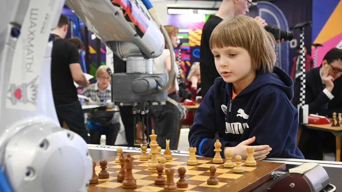 Chess and aikido, magic tricks and volunteering: things to do on Saturday at the RUSSIA EXPO