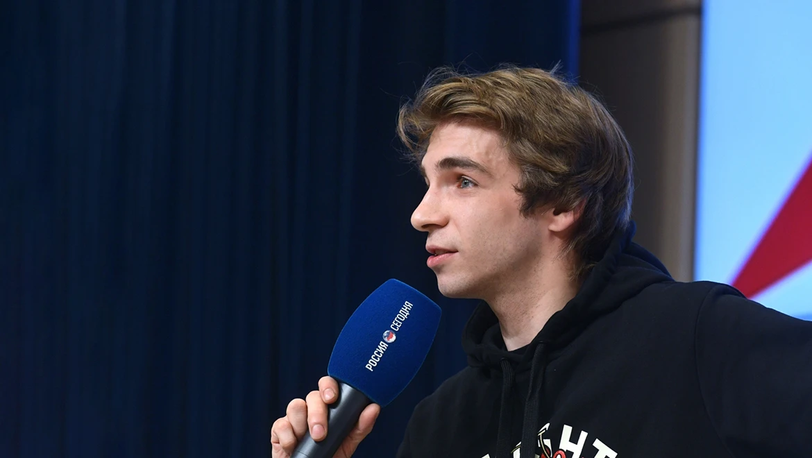 How to help a director and what aggressive roller skates have to do with it: Daniil Vakhrushev shared his acting secrets