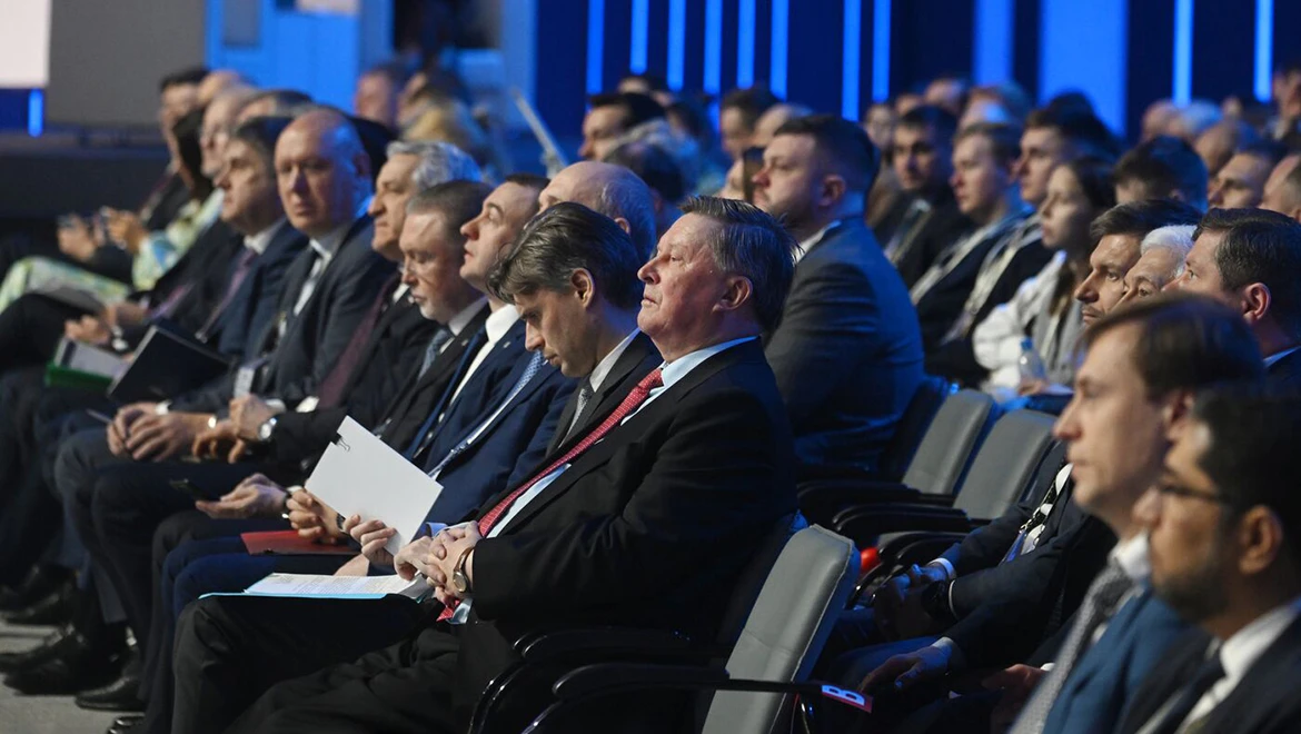 "Expand both BAM and the entire Eastern polygon": Sergei Ivanov named the key tasks of the transport industry
