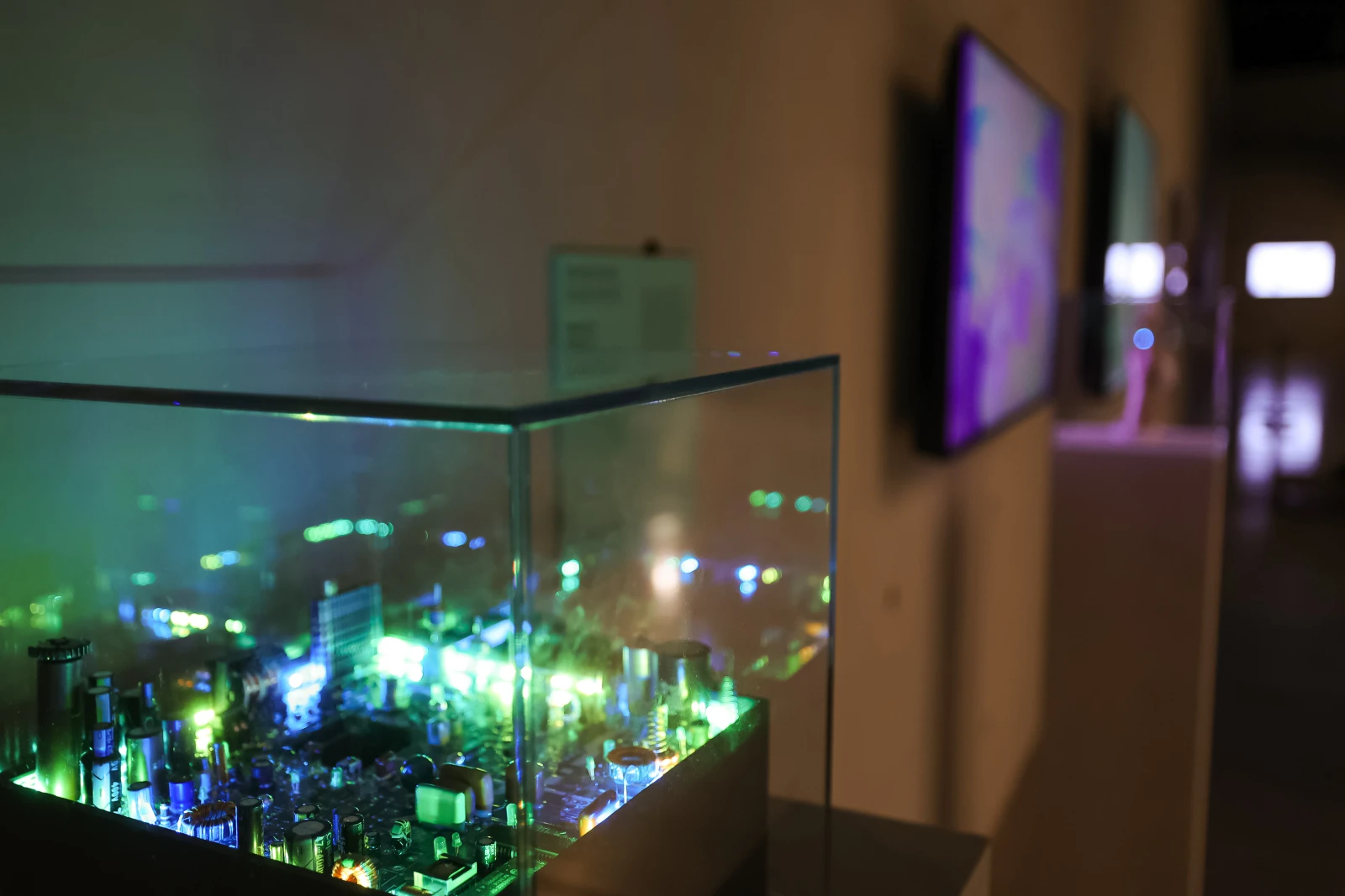 Preserve or destroy: the interactive art object "Microcity" at the "Legacy for the Future" exposition