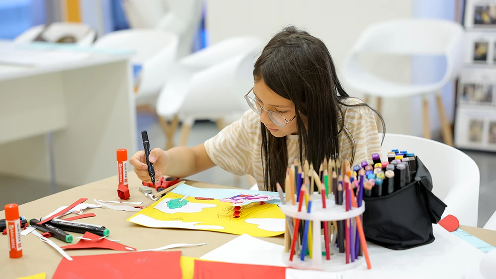 From toy to urban design: workshop participants at the National Centre RUSSIA learnt to turn childhood memories into architectural objects