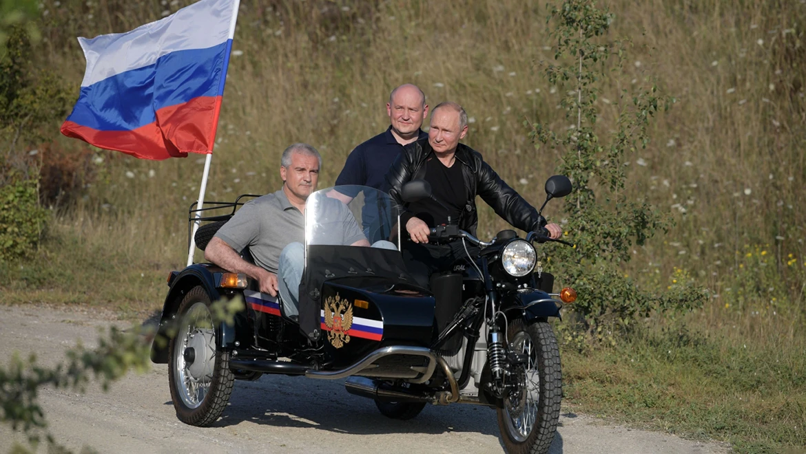 President's motorcycle and the best moments of the grand bike show: exposition of the Night Wolves opens at the RUSSIA EXPO