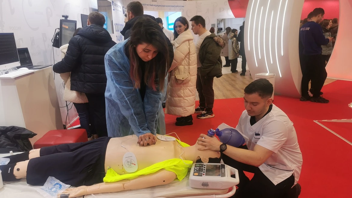 Put on masks and get enough sleep: the Ministry of Health exposition explained how to stay healthy