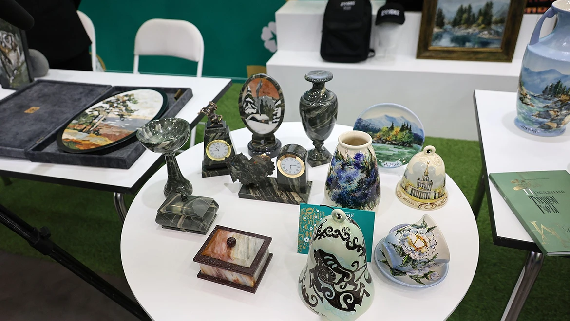 Handicrafts of the Altai region were presented at the RUSSIA EXPO