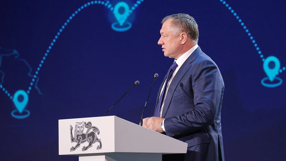 Marat Khusnullin took part in the "SMALL HOMELAND – THE STRENGTH OF RUSSIA" forum at the National Centre RUSSIA