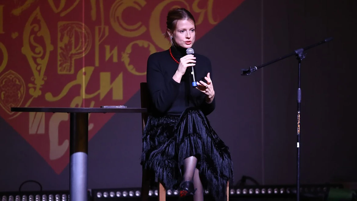 Sofya Ernst presented the "Getting Married" project to the RUSSIA EXPO guests