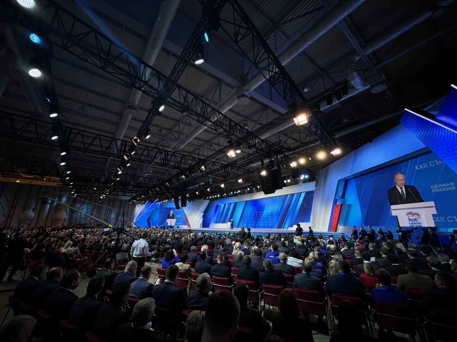 Vladimir Putin outlined the mission of the National Centre RUSSIA: promoting Russia's traditional values