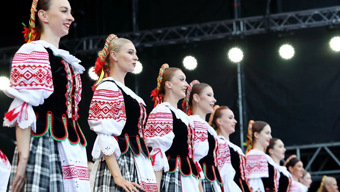Choreographic groups from Belarus and Uzbekistan performed at the RUSSIA EXPO