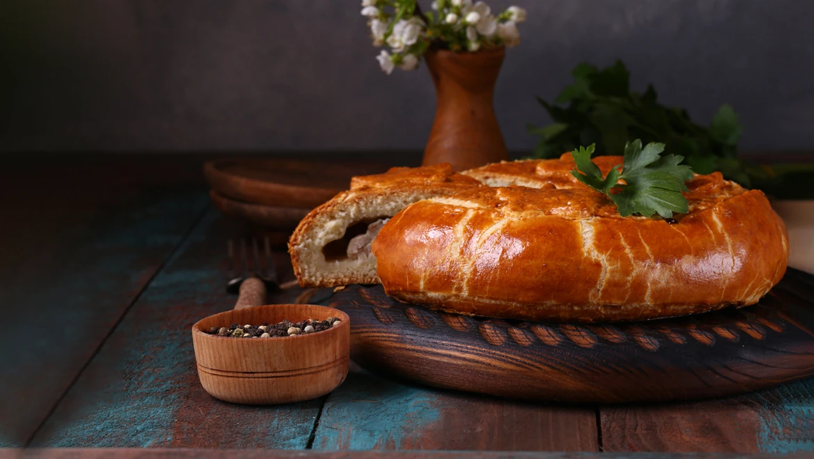Pie with beaver and soaked lingonberries, kulebyaka with red caviar — masterclasses and tasting on December 28