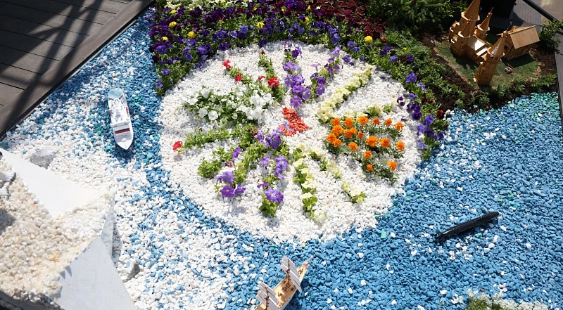 RUSSIA EXPO was adorned with a flower bed featuring landmarks of the Arkhangelsk region