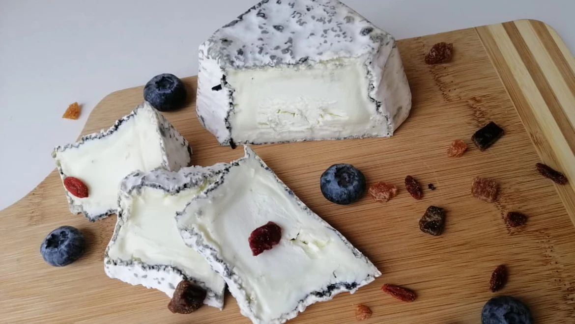 Cypriot halloumi, pine nut pesto and classic stracciatella: a cheese feast awaits guests at the Farmers Fair