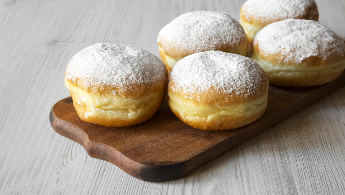 Donut battle and bird cherry dessert: "Gastrobotany" festival at the RUSSIA EXPO