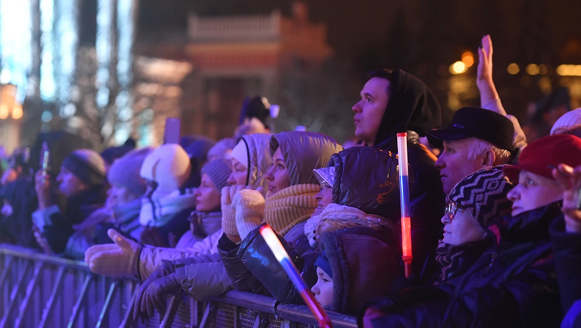 Ivanushki International, Alyona Apina, Shura and other artists: "Disco 90s" concert on the Main Stage