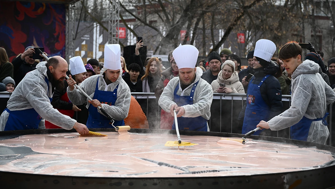 Street pancake tournament "Maslenitsa-2024" was held at the RUSSIA EXPO