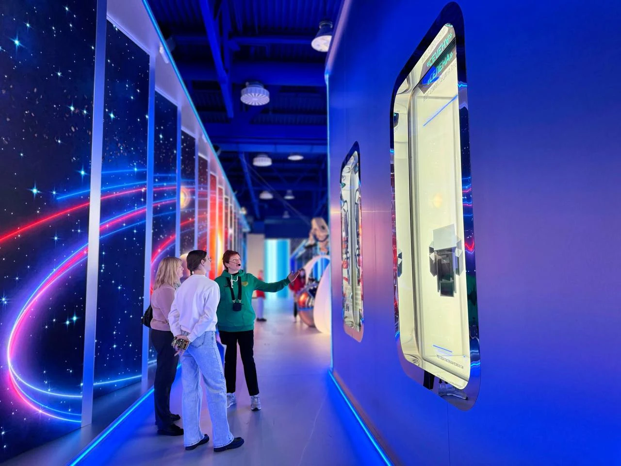 Enlightening and inspiring: guest reviews about tour guides at the National Centre RUSSIA