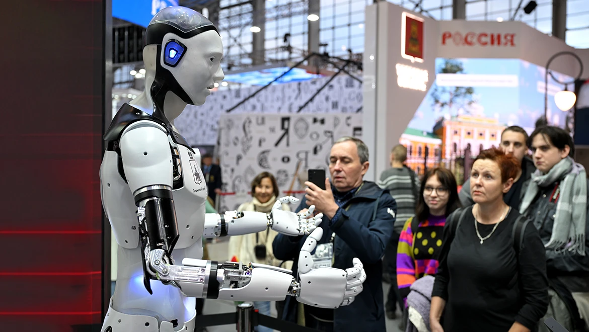 Proud of achievements and committed to the country’s destiny: Experts explain the popularity of the RUSSIA EXPO
