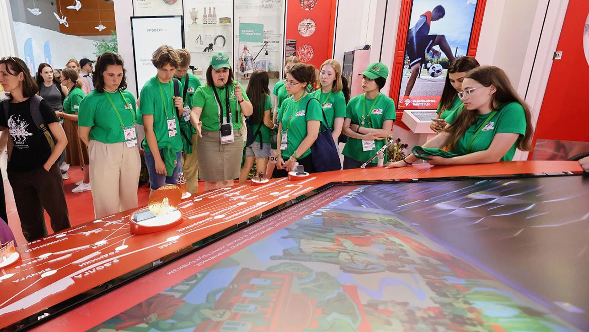 Excursion was held at the RUSSIA EXPO for participants of the "Train of Memory" project