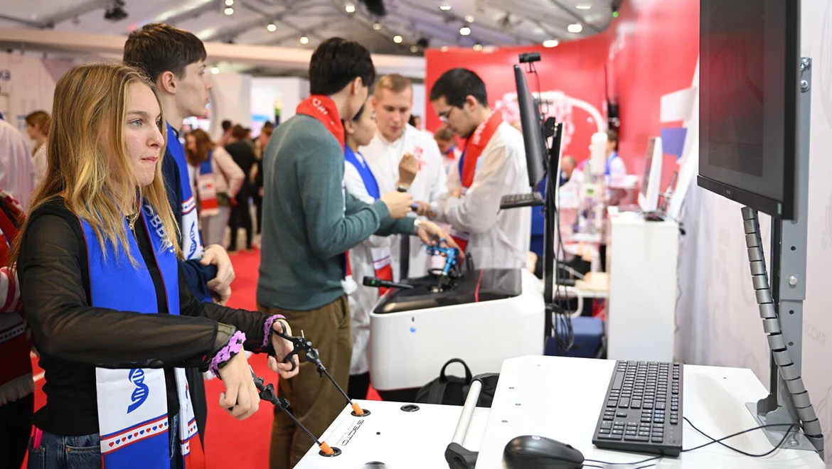 Go through a check-up and get rid of bad habits at the RUSSIA EXPO