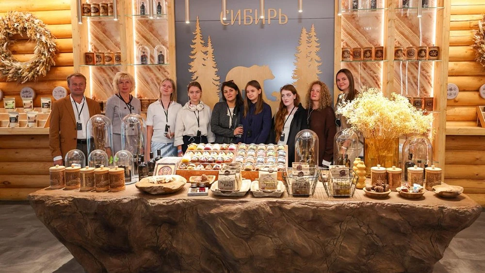 "A Magnet For Guests of All Ages": the "Architecture of Diplomacy" competition winners speak about the "Journey Across Russia" exposition