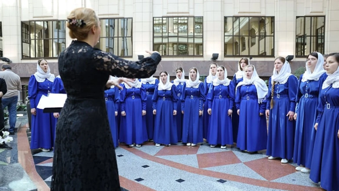 Performance of the Nikolo-Solbinsky Monastery Choir and traditional evening gathering. Events on May 17