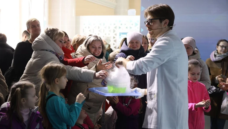 Scientific and educational weekend at VEB.RF Pavilion at RUSSIA EXPO
