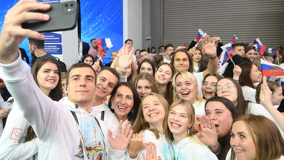 Millions of smiles and 100 thousand doughnuts — fun figures from the RUSSIA EXPO