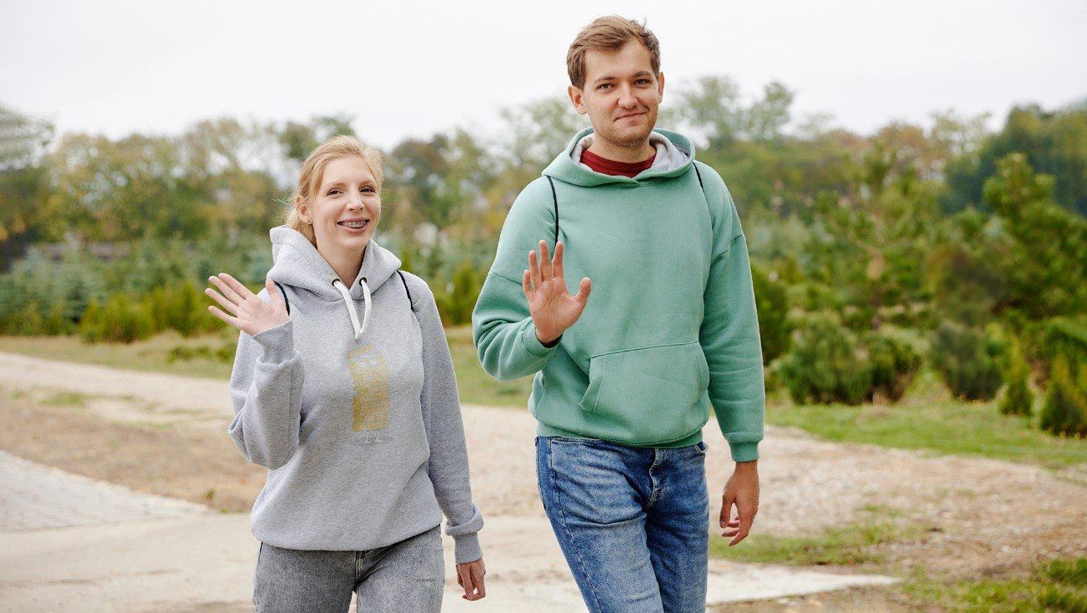 A family from Moscow takes part in the contest of guides for the RUSSIA EXPO