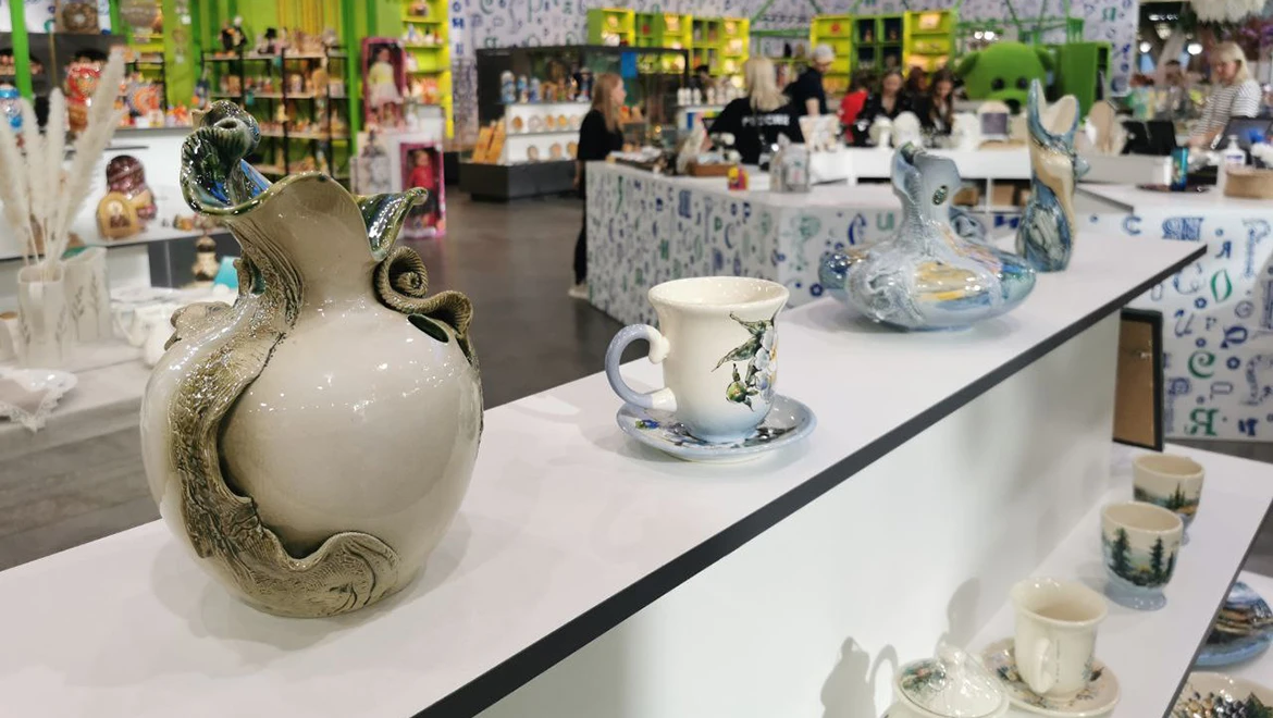 Author’s tableware, jewelry and natural cosmetics await guests at the RUSSIA EXPO in the Department Store