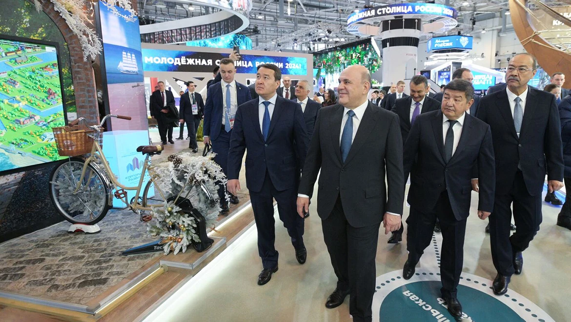 Mikhail Mishustin visited the RUSSIA EXPO together with his colleagues from other CIS countries