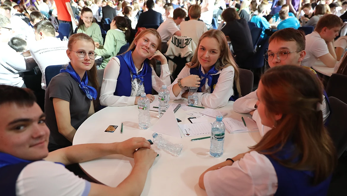 More than 400 participants from all over the country. The final tournament of the Russian Championship in "What? Where? When?"