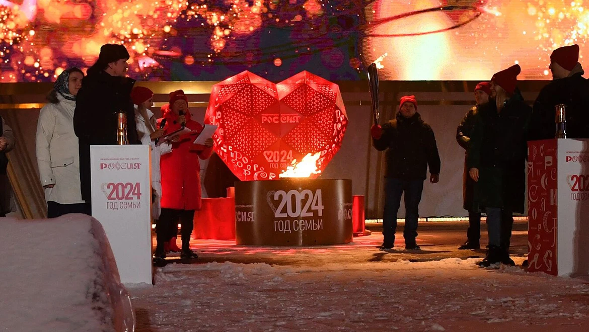 Flame of the All-Russian Family Hearth is welcomed in the regions of the country