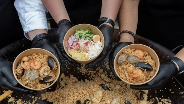 Slices of raw octopus and crab meatballs: "Five Seas, Three Oceans" gastronomic festival of Russian port cities