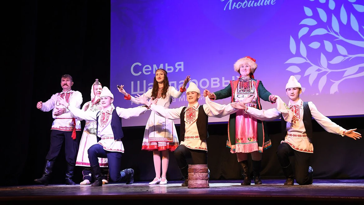 Concert of Mari music and dance — on June 23 at the RUSSIA EXPO
