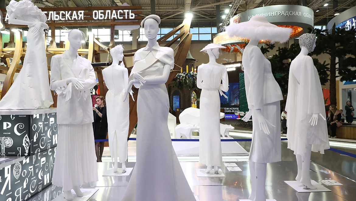 An exposition of wedding dresses opened at the RUSSIA EXPO