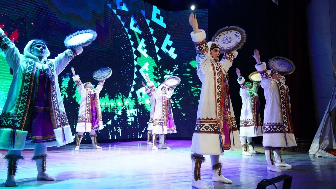 A pink seagull feather and Aikido without borders. More things to do at the RUSSIA EXPO on April 21