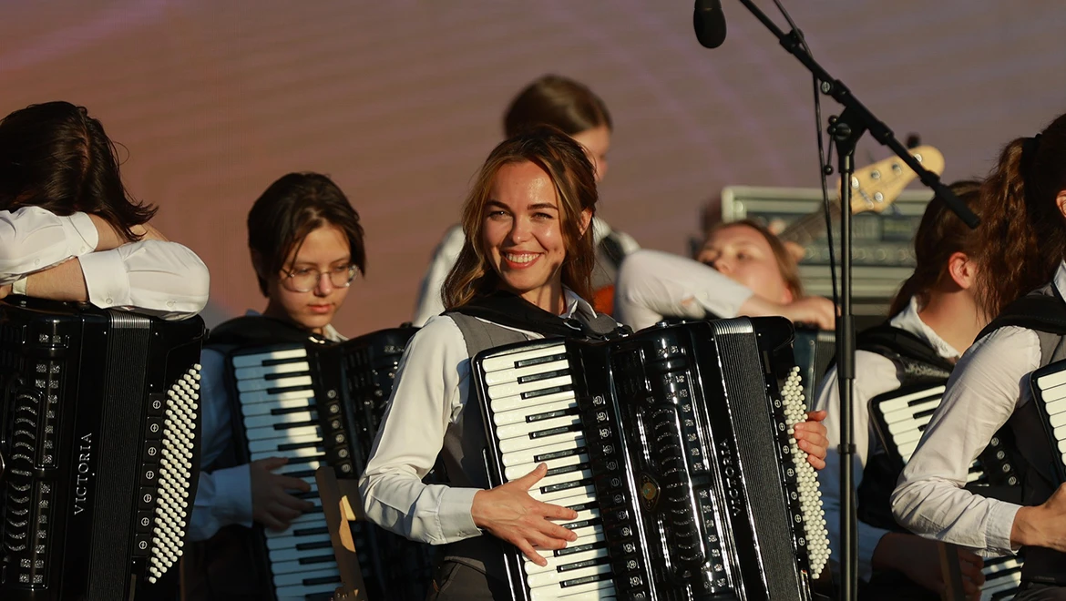 Pavel Smirnov Orchestra of Bayanists and Accordionists performed at the RUSSIA EXPO