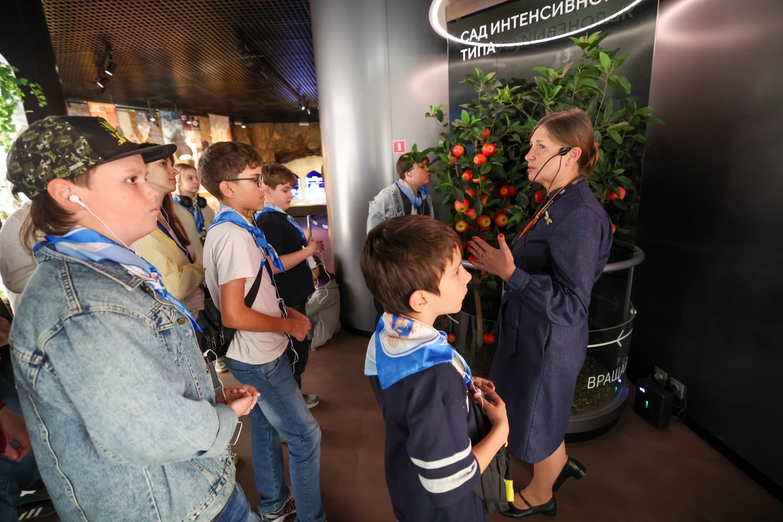 Tour for students of the Diplomatic Academy