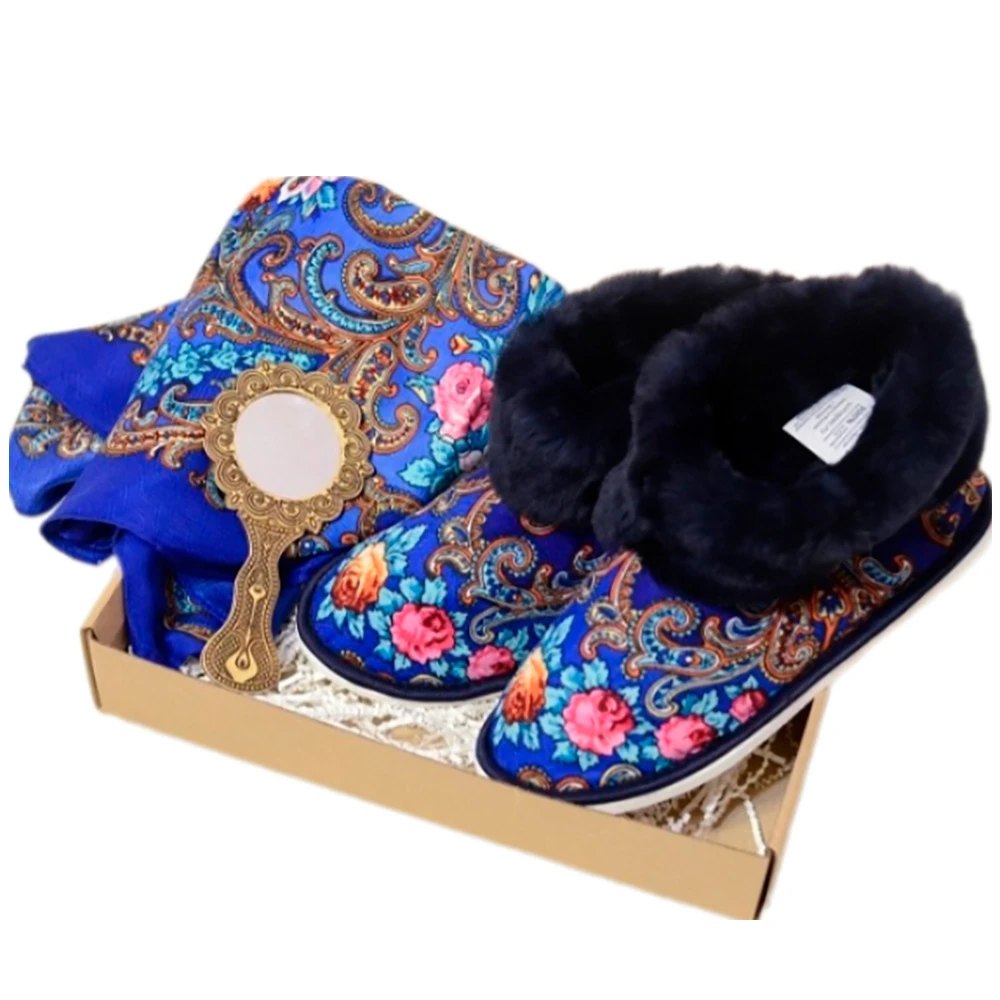 Products from natural sheepskin
