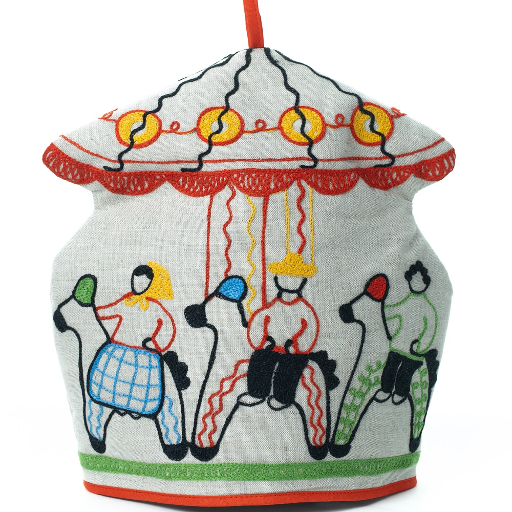 Vyatka patterns - embroidered accessories